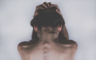 Эффективные заговоры от боли в пояснице